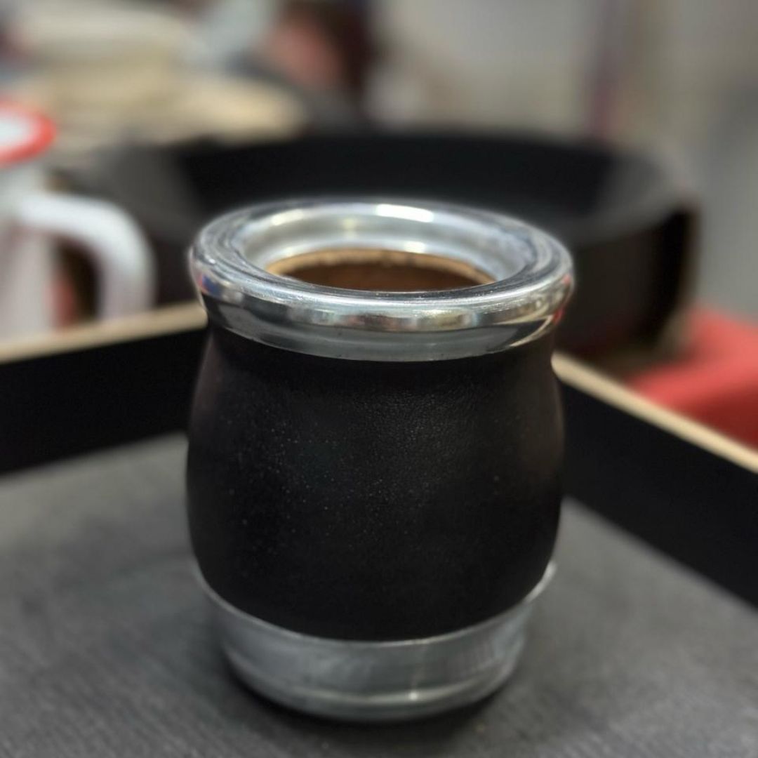 mate-aluminio-con-cuero-interior-algarrobo-0